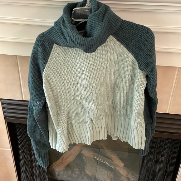 Madewell Sweater - Picture 1 of 3